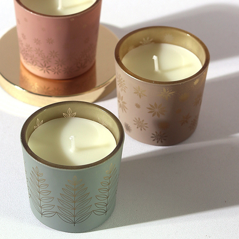 Paraffin Candle Wax - カラフルなセラミックキャンドル、クリエイティブなホームフレグランス、彫刻ガラスカップ、カラフルな小さな花キャンドル